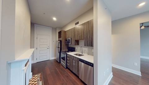 900 E McMillan Studio-1 Bed Apartment for Rent - Photo Gallery 12